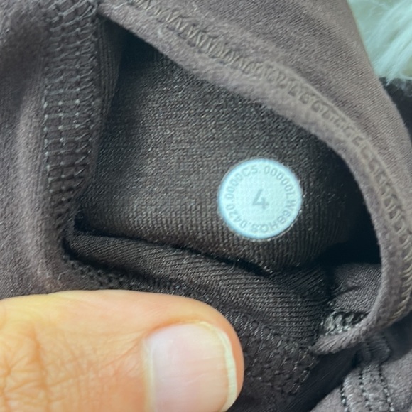 Lululemon Align High-Rise Crop 21" *Gold French Press - Picture 6 of 6